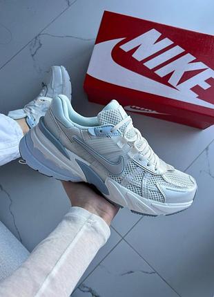Nike v2k run white blue