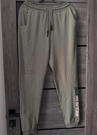 Джогери piazza italia m-l