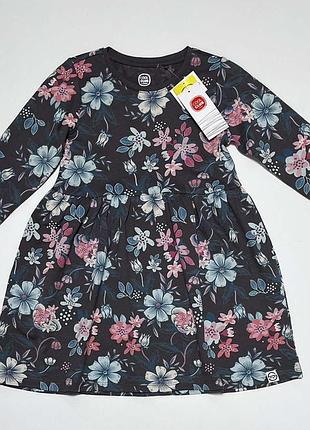 Платье с цветами длинный рукав