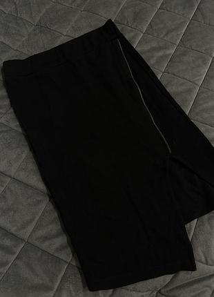 Спідниця міді