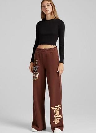 Теплі широкі трикотажні штани bershka xs розмір