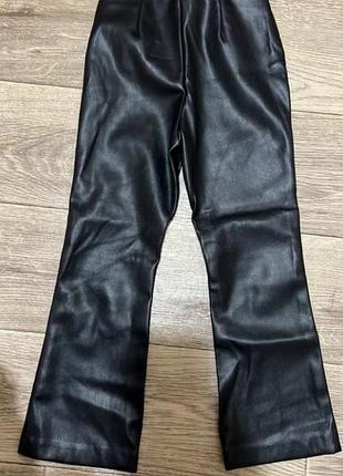 Стильні штани екошкіра чорні щильні м10