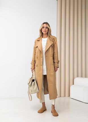 Є відео тренч плащ замша довгий беж теракотовий
