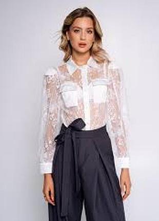 Прозора мереживна рожева сорочка
