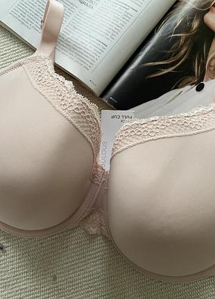 32g/70h класичний бюстгальтер з невеличким мережком на чашці marks & spencer