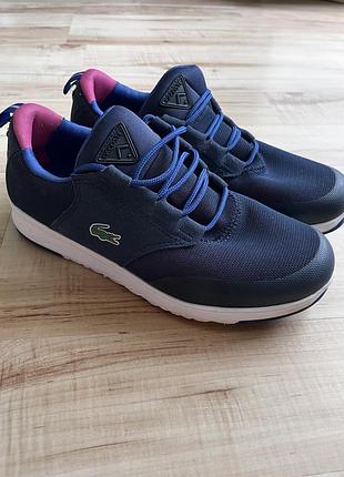 Жіночі кросівки lacoste