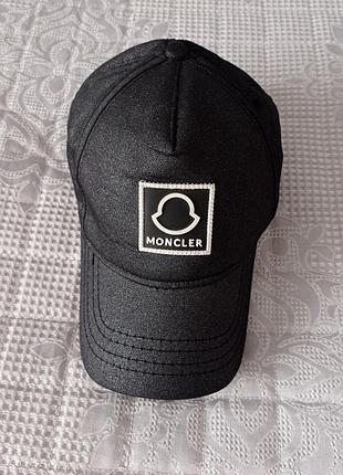 Котонова кепка, бейсболки  moncler