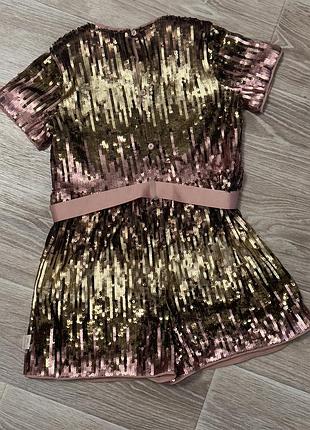 Комбинезон шортами в пайетки