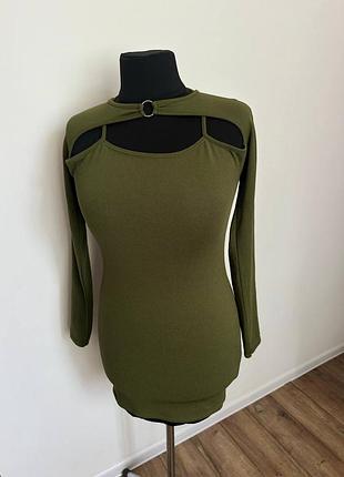 Новое платье от prettylittlething