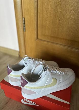 Кросівки nike 2