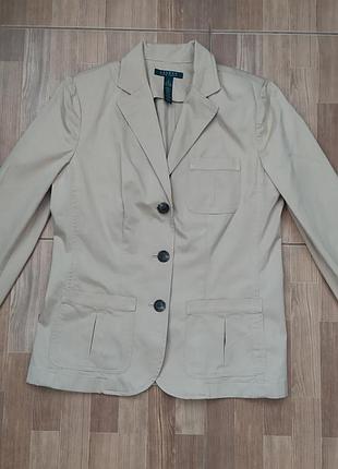 Жіночий піджак