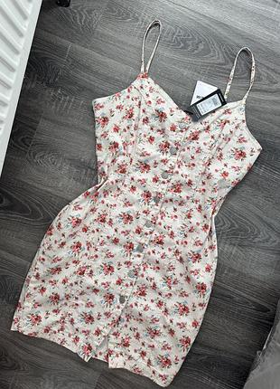 Дуже гарна молочна сукня сарафан джинсовий у квітковий принт нова батал л/хл