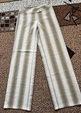 Брюки в смужку