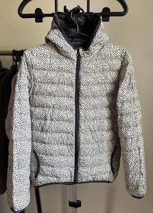 Жіночий пуховик jbc