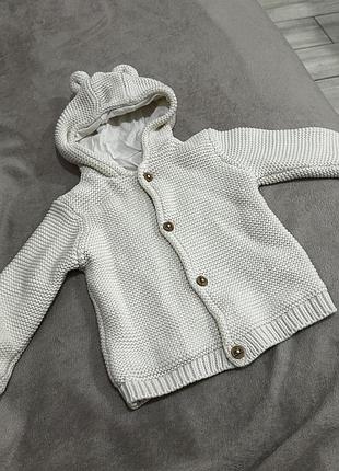 Вʼязаний кардиган з вушками
