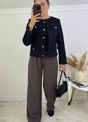 Жакет жіночий класичний прямого крою блейзер базовий стиль шанель куртка піджак із кишенями на ґудзиках чорний