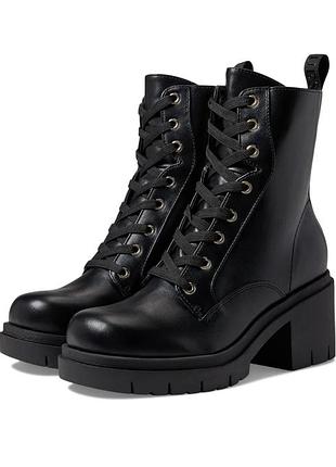 Новые. полусапоги guess оригинал новые