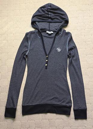 Классная кофточка с люрексом s