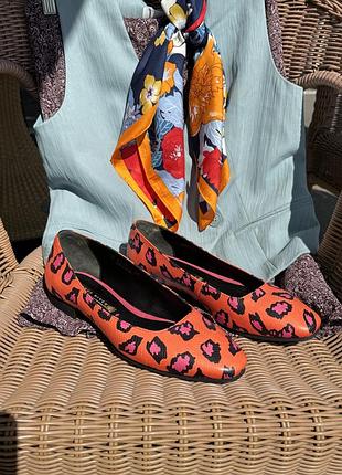 Балетки шкіряні лео італія