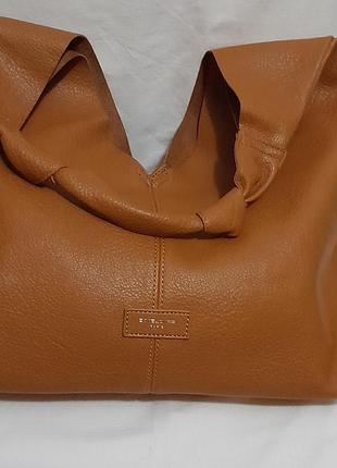 Сумка жіноча david jones рижого кольору.