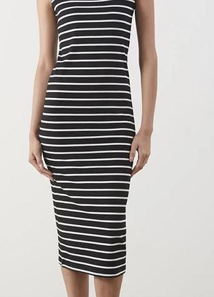 Облегающее платье