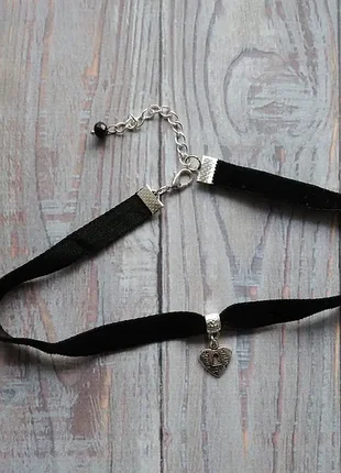 Черный колье чокер подвеска сердечко замочек