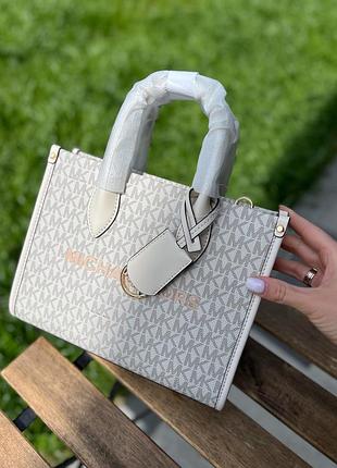 Сумка жіноча молочна michael kors