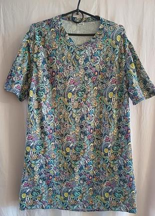 Жіноча кольорова футболка