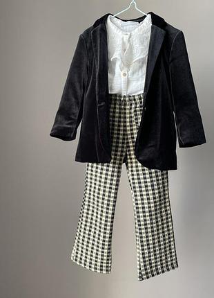 Лот одягу для дівчинки 3-4р