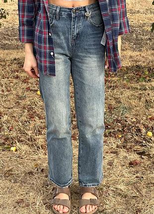 Джинси mom