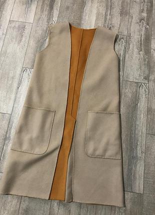 Жилет с материала дабл max mara