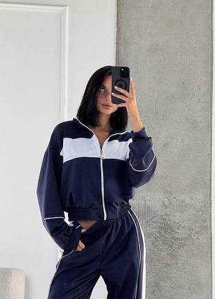 Костюм жіночий