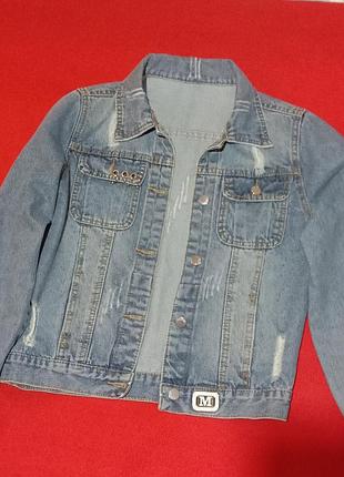 Женская джинсовая курточка 
36 размера. s
