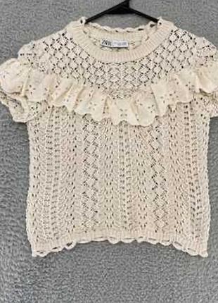 Ажурна футболка блузка