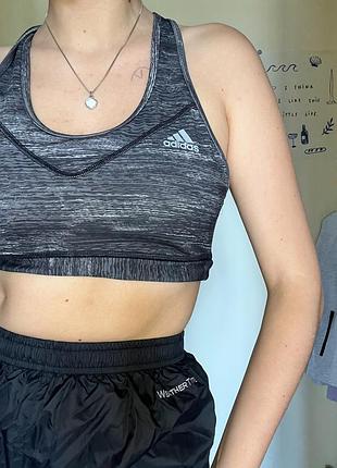 Спортивний топ adidas