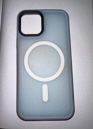 Продам чехол на 12 pro оригінал