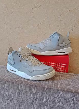 Кроссовки nike air jordan 3 courtside 23