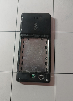 Задняя часть корпуса телефона sony ericsson w880 -черный