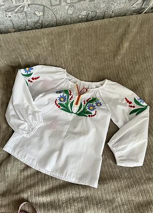Вишиванка для дівчинки