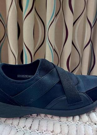 Кросівки жіночі tu мокасини сліпони