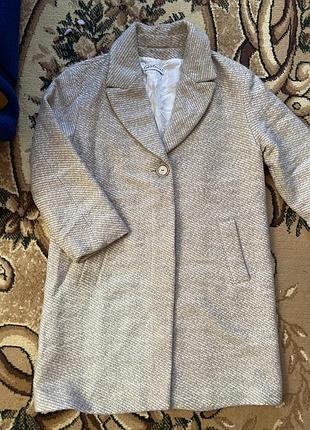 Пальто жіноче