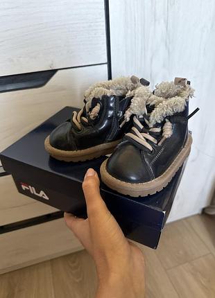 Черевики на дівчинку теплі зимові чорні капці 22 розмір