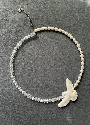 Намисто чорно з перлинами, хрусталем і горлицею