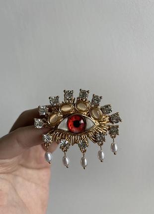 Металева брошка “око провидіння” • містична брошка з перлинами та кристалами