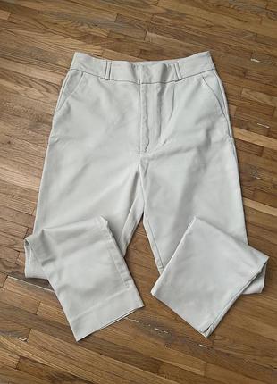 Нові класичні штани 42 р