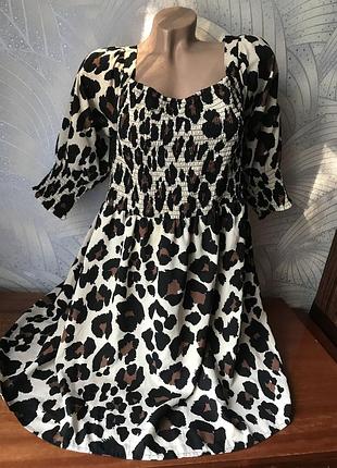 Платье в леопард 50-52 рр