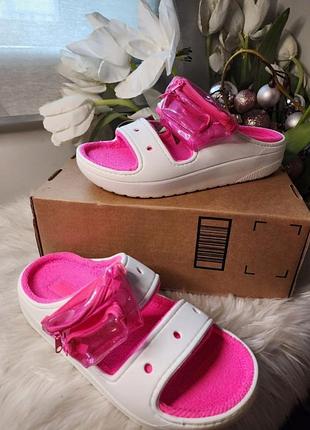 Жіночі крокси утеплені рожеві crocs classic  cozzzy white / pink crush