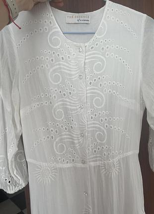 Біла сукня з прошви theessence.ua