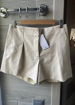 Шорти mango еко шкіра молочні