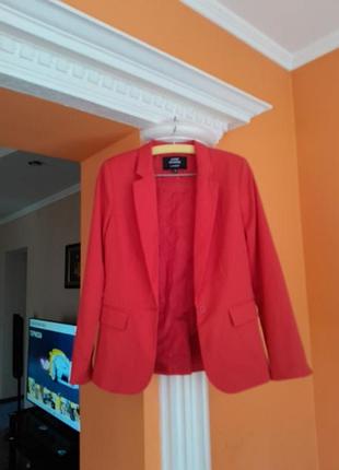 Піджак жіночий брендовий